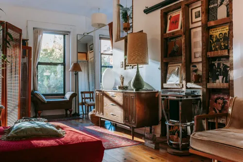 Eclectic interiors: 8 tips from an expert