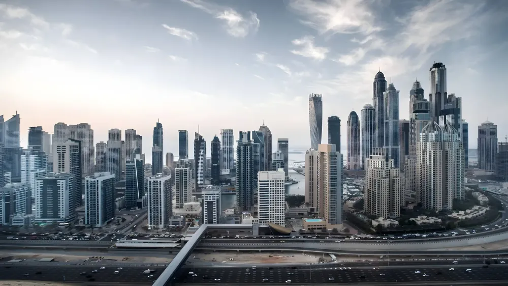 5 Reasons to Invest in JLT Dubai Real Estate