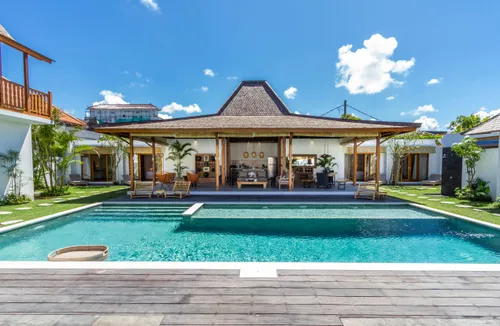 Striking shift towards end users interest to purchase villas and townhouses