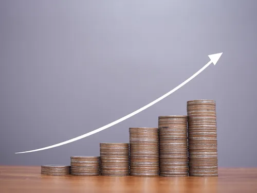 What is an inverted yield curve?