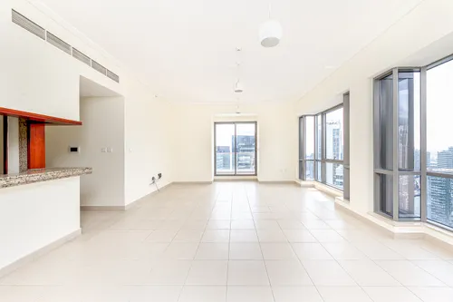 Exclusive | 2 Bedroom | Large Layout | Vacant