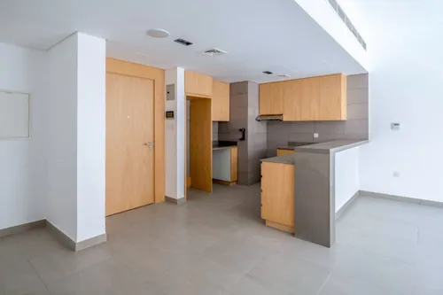 | Near Handover | Open kitchen | Balcony |