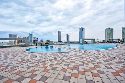 1 Bedroom Apartment in Hydra Avenue Towers