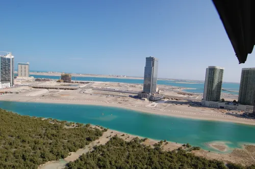 1 Bedroom Apartment in Hydra Avenue Towers