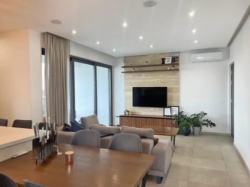 2 Bedrooms Penthouse in 4 Demetri Kallergi