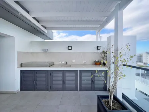 Kamares Wonderful Penthouse