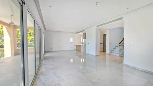 4 Bedrooms Villa in Limassol Centre