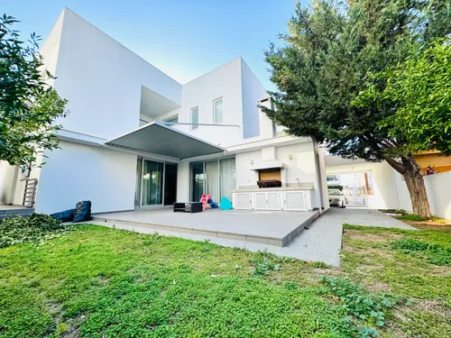 4 Bedrooms House in Strovolos