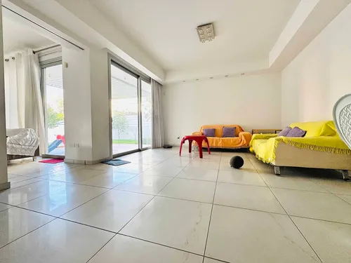 4 Bedrooms House in Strovolos