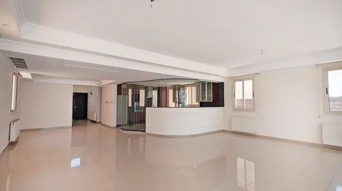 5 Bedrooms Villa in Protaras