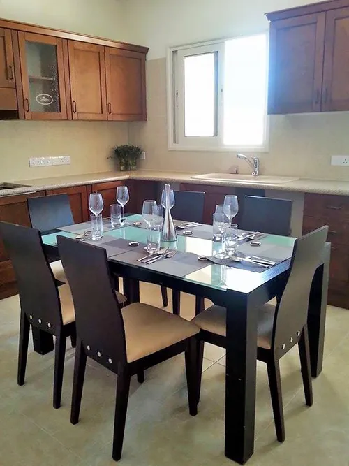 4 Bedrooms House in Moni