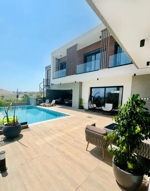 Tranquility and Convenience