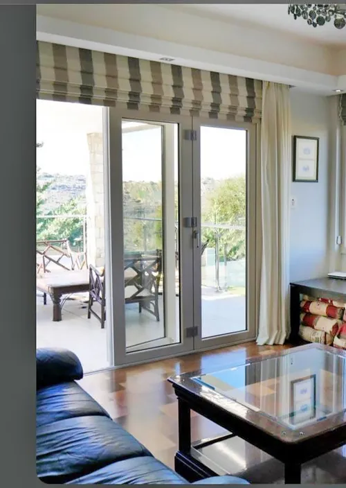 4 Bedrooms House in Panthea