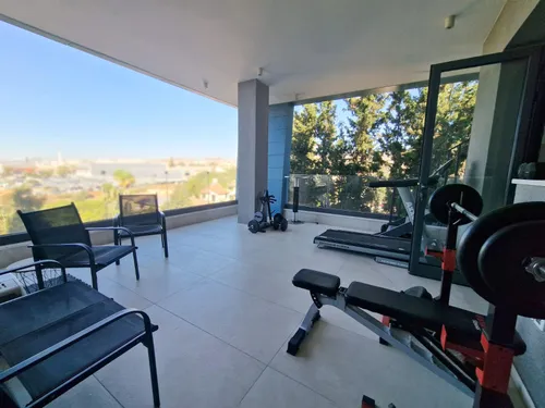 2 Bedrooms Penthouse in Yermasoyia