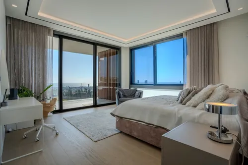 6 Bedrooms Villa in Paniotis