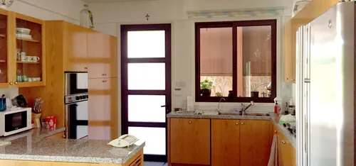 6 Bedrooms House in Soteri Tsaggari 4