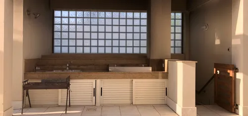 5 Bedrooms House in Platy & Rik Aglantzias