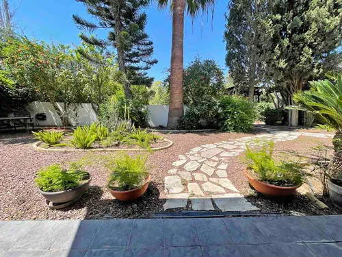 4 Bedrooms House in Miltiadous 9A