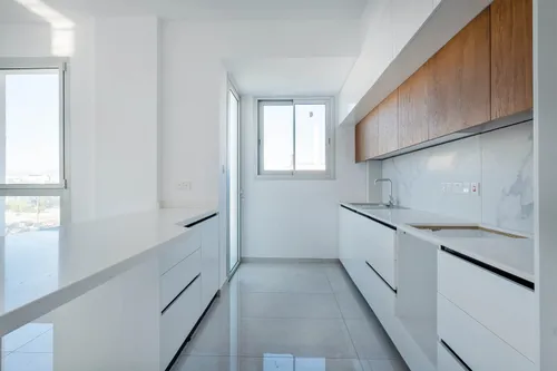 3 Bedrooms Apartment in Karpenisiou 4