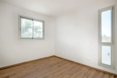 3 Bedrooms Apartment in Karpenisiou 4