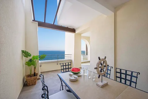 4 Bedrooms Penthouse in Limassol Centre