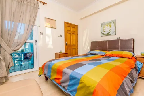 4 Bedrooms House in Gregoriou Afxediou 98