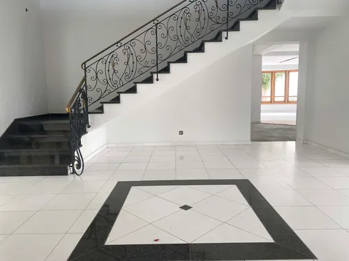 5 Bedrooms House in Amfissis