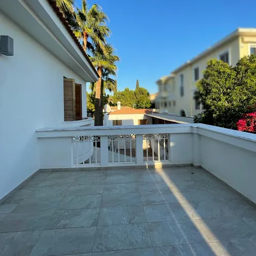 5 Bedrooms House in Amfissis