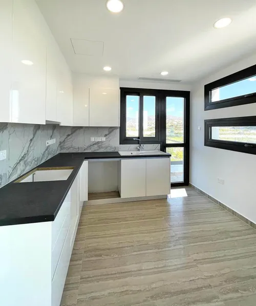 2 Bedrooms Apartment in Potamos Yermasoyias