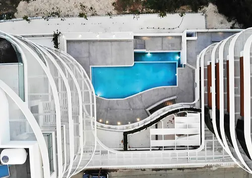 2 Bedrooms Apartment in Mackenzie