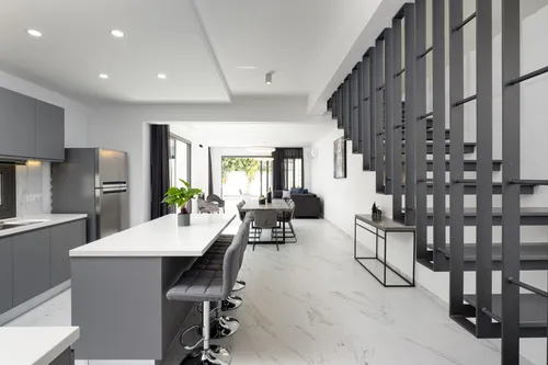 4 Bedrooms House in Agapis