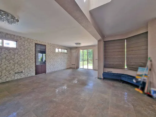 6 Bedrooms House in Ortensias 18,Mesa Yeitonia