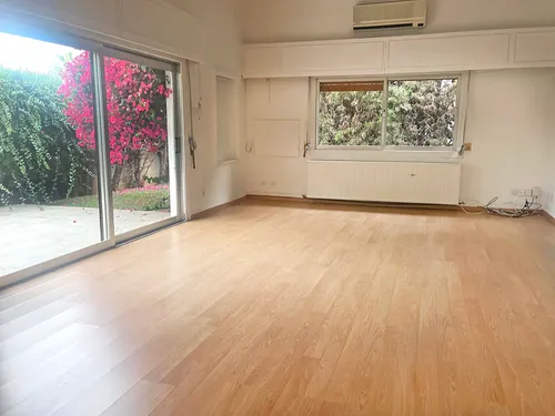 4 Bedrooms House in Georgiou Lapithi