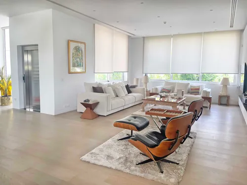 5 Bedrooms House in Eleonon 25