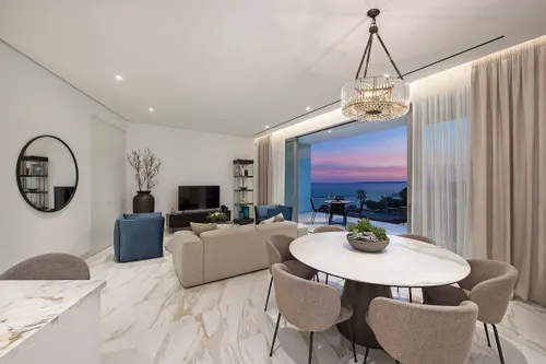 3 Bedrooms Apartment in