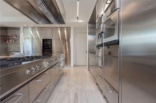 11 Bedrooms House in Irakleous 9