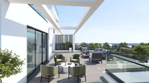 3 Bedrooms Penthouse in Mackenzie