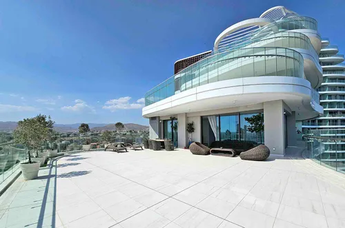 Beachfront Perfection