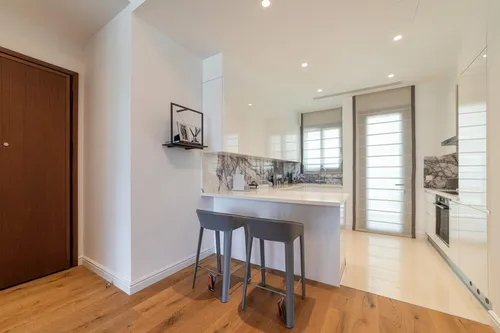 3 Bedrooms Apartment in Parekklisia