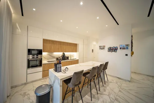 4 Bedrooms Apartment in Charalambou mouskou