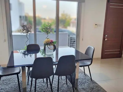 3 Bedrooms House in Meteoron 8A