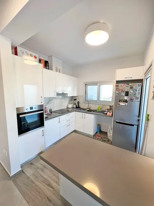 2 Bedrooms Penthouse in 130 Arch. Makariou Panthea