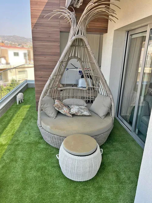 2 Bedrooms Penthouse in 130 Arch. Makariou Panthea