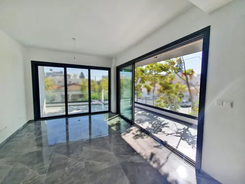 4 Bedrooms Penthouse in Georgiou Fassoulioti 13