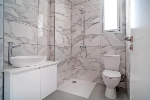 3 Bedrooms Penthouse in Karpenisiou 4