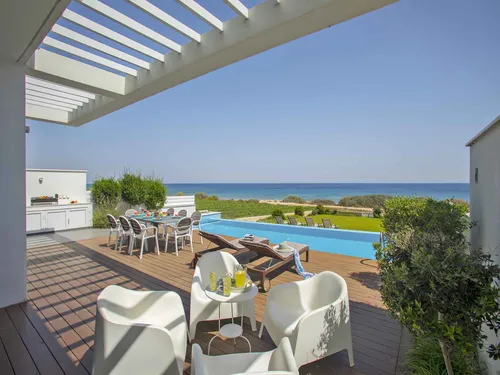 4 Bedrooms Villa in Protaras