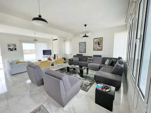 Modern Detached Villa