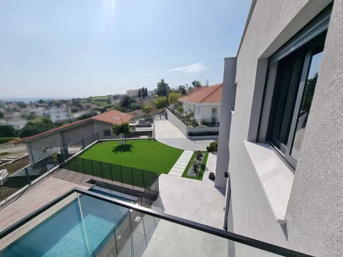 4 Bedrooms Villa in Parekklisia