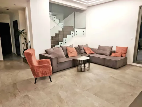 4 Bedrooms Villa in Parekklisia