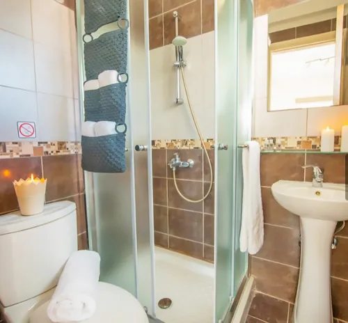 4 Bedrooms House in Kavo Grego 544